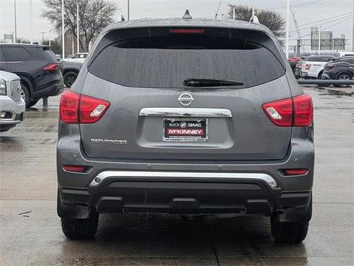 2019 Nissan Pathfinder S