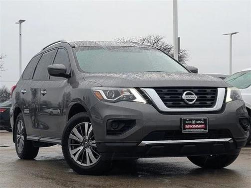 2019 Nissan Pathfinder S