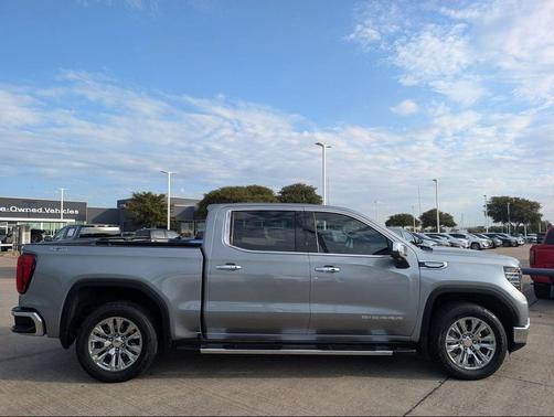 Sterling Metallic 2024 GMC Sierra 1500 SLT