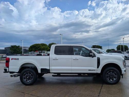 Star White Metallic Tri-Coat 2024 Ford F-250 Lariat