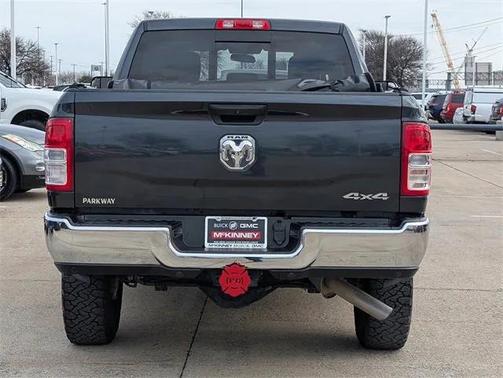 2020 RAM 2500 Tradesman Crew Cab 4x4 6'4' Box