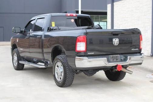 2020 RAM 2500 Tradesman Crew Cab 4x4 6'4' Box