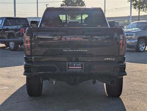 2025 GMC Sierra 2500 AT4