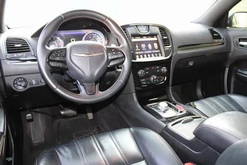 2017 Chrysler 300 S