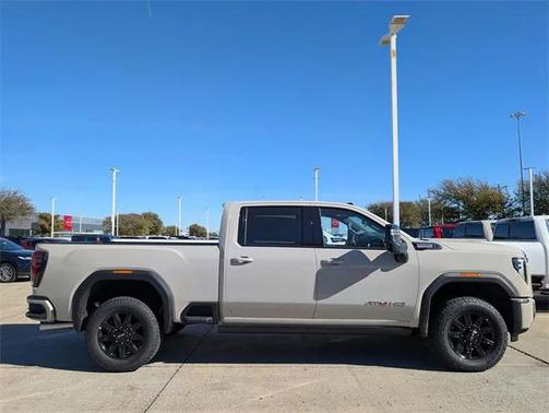 2026 GMC Sierra 2500 AT4