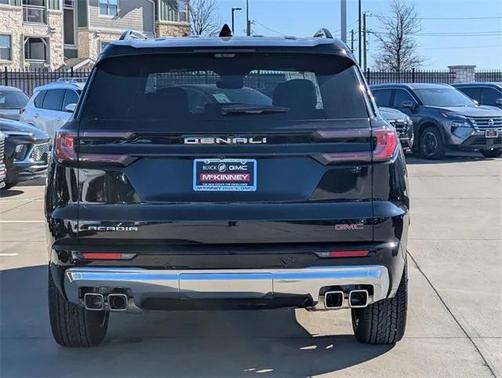 2025 GMC Acadia Denali