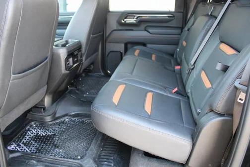 2024 GMC Sierra 2500 AT4