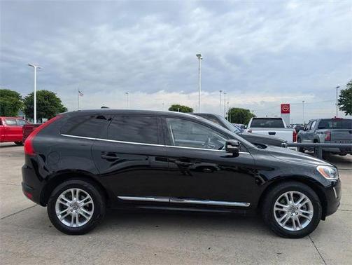 2016 Volvo XC60 T5 Drive-E Premier