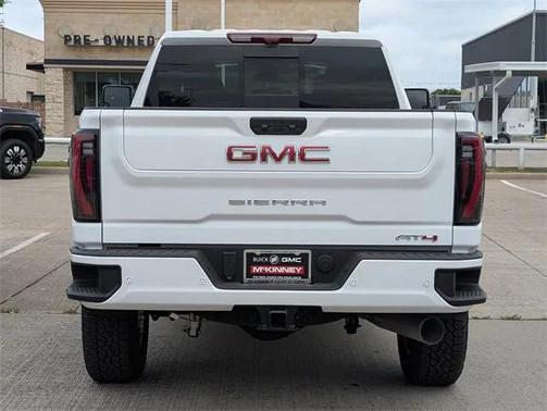 2025 GMC Sierra 2500 AT4