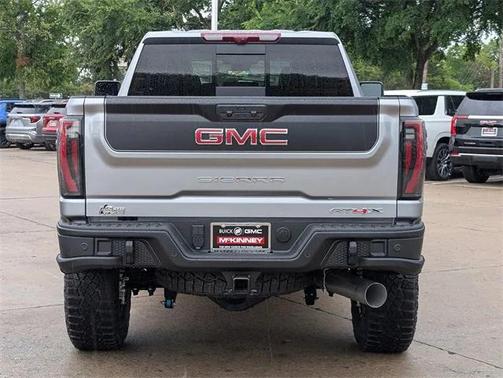 2025 GMC Sierra 2500 AT4