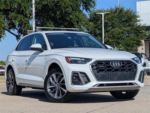 2023 Audi Q5 45 S line Premium Plus