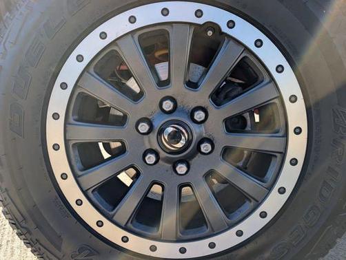 2024 INEOS Grenadier AWD