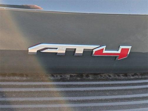 2026 GMC Yukon XL 4WD AT4