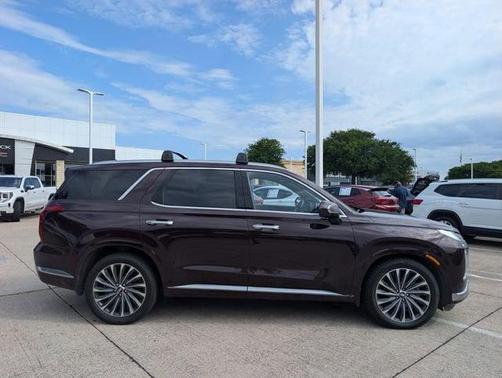 Sierra Burgundy 2024 Hyundai PALISADE Calligraphy