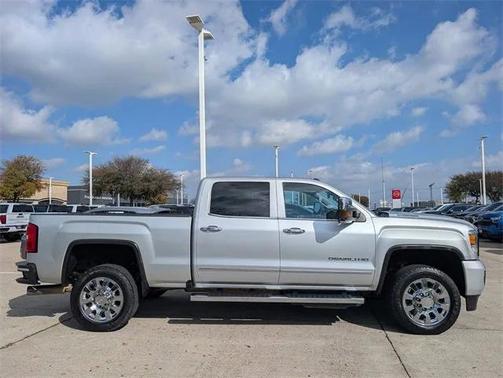 2019 GMC Sierra 2500 Denali