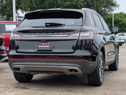 2022 Lincoln Nautilus Standard