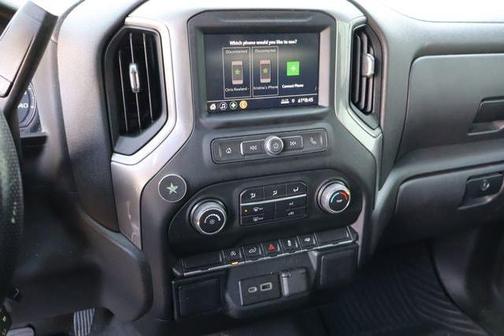 Black 2022 Chevrolet Silverado 1500 Limited Custom