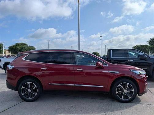 2022 Buick Enclave FWD Essence