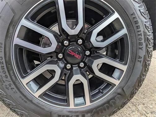 2024 GMC Yukon 4WD AT4