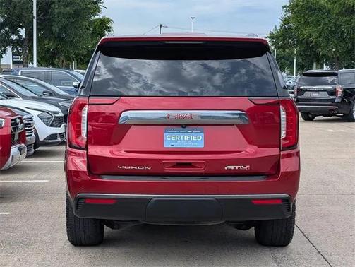 2024 GMC Yukon 4WD AT4
