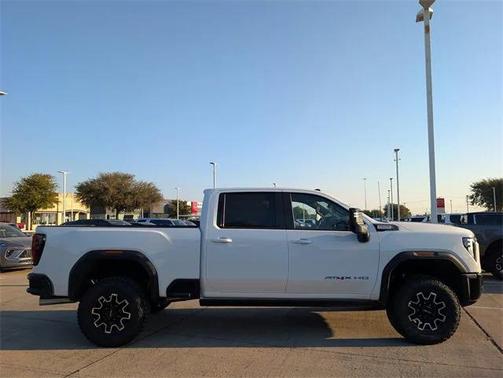 2026 GMC Sierra 2500 AT4