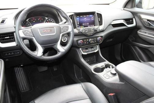 Sterling Metallic 2023 GMC Terrain SLT