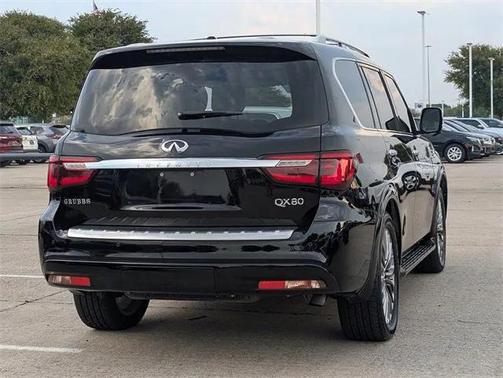 2018 INFINITI QX80 Base