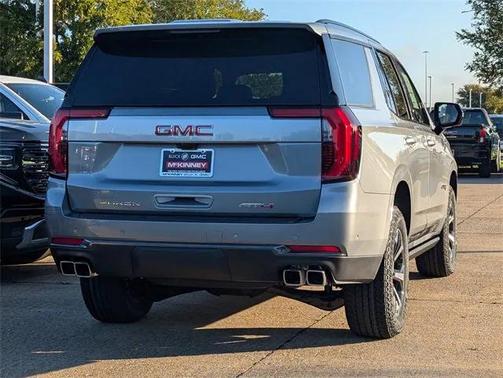 2026 GMC Yukon 4WD AT4