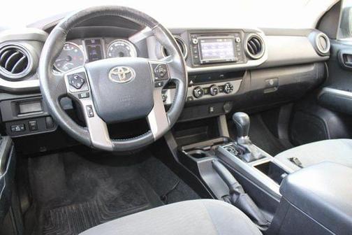 2016 Toyota Tacoma SR5