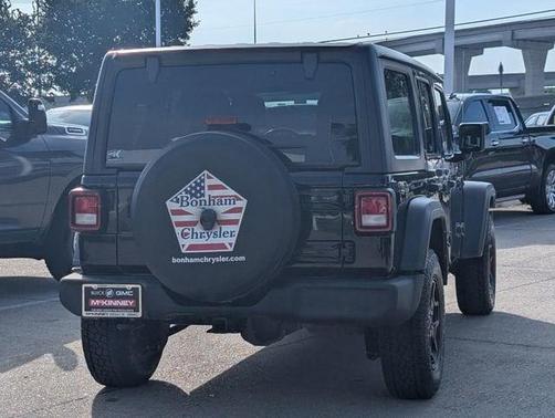 Black Clearcoat 2022 Jeep Wrangler Unlimited Sport