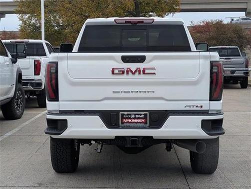 2026 GMC Sierra 2500 AT4