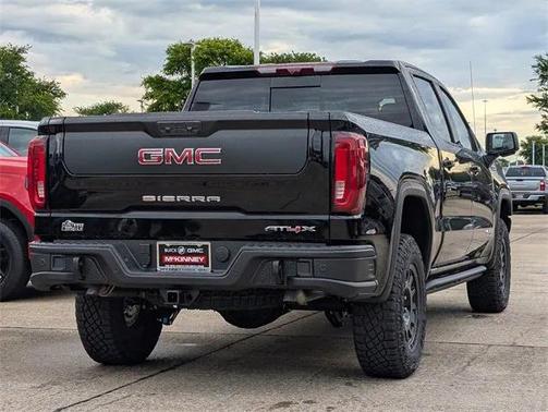 2025 GMC Sierra 1500 AT4X