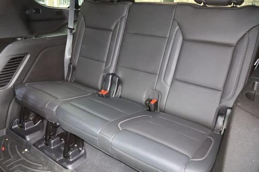 Pearl Beige Metallic 2022 GMC Yukon Denali