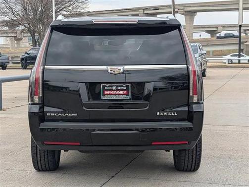 2016 Cadillac Escalade Premium