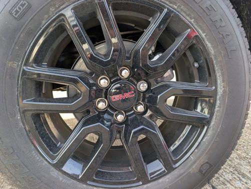 Onyx Black 2026 GMC Sierra 1500 Elevation