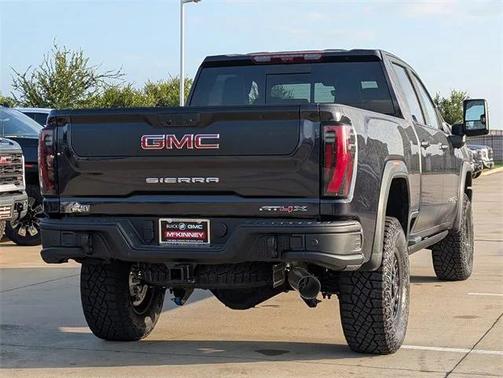 2025 GMC Sierra 2500 AT4