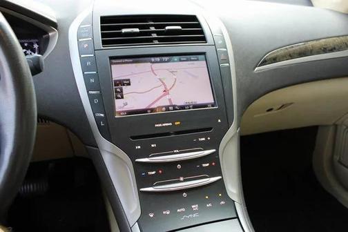 2014 Lincoln MKZ Hybrid Base