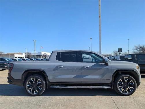 2025 GMC Sierra EV Max Range Denali