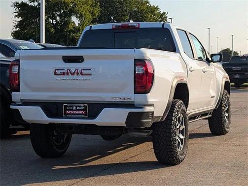 2025 GMC Canyon Base