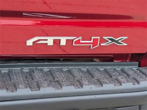 2025 GMC Sierra 2500 AT4