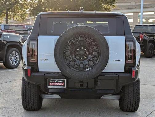 2026 GMC HUMMER EV SUV 2X