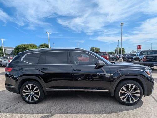 2023 Volkswagen Atlas 3.6L SEL Premium