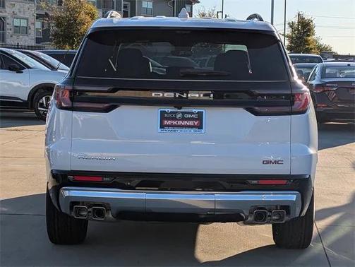 2026 GMC Acadia Denali