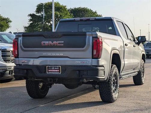 2025 GMC Sierra 1500 AT4X