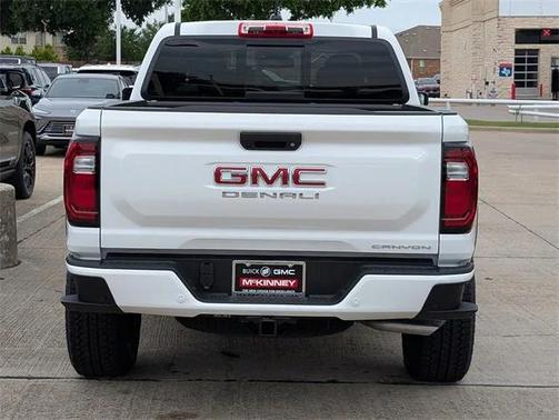 2025 GMC Canyon Denali