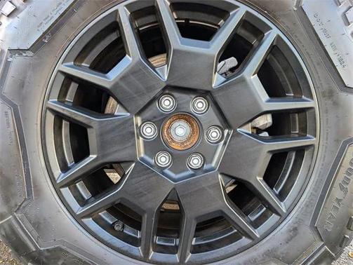 2024 Tesla Cybertruck Cyberbeast