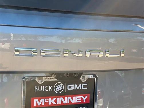 2025 GMC Yukon Denali Ultimate