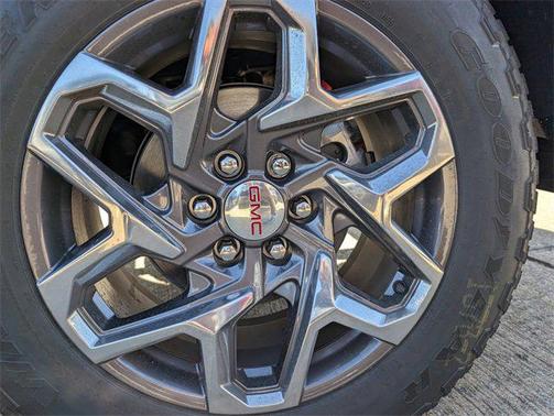 Onyx Black 2026 GMC Sierra 1500 SLT