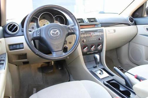 2009 Mazda Mazda3 i Touring Value