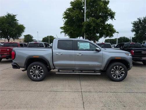2025 GMC Canyon Denali